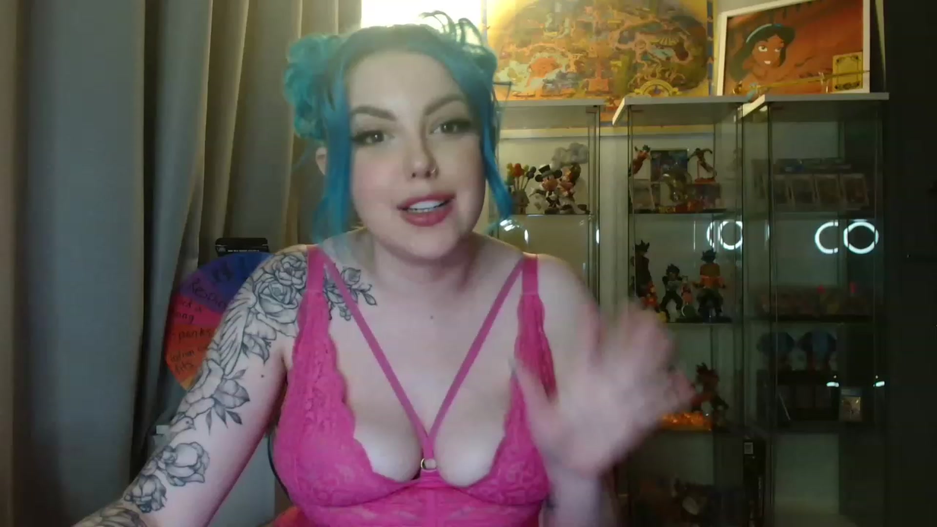 Gallery image thumbnail from BBlue_bird's myfreecams stream on, 02/18/2023, 24:04 image 11 of 20