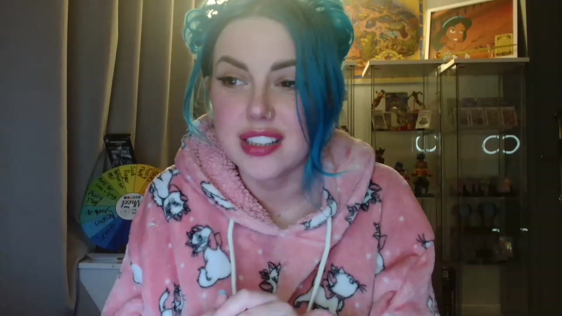 Gallery image thumbnail from BBlue_bird's myfreecams stream on, 02/26/2023, 24:38 image 4 of 20