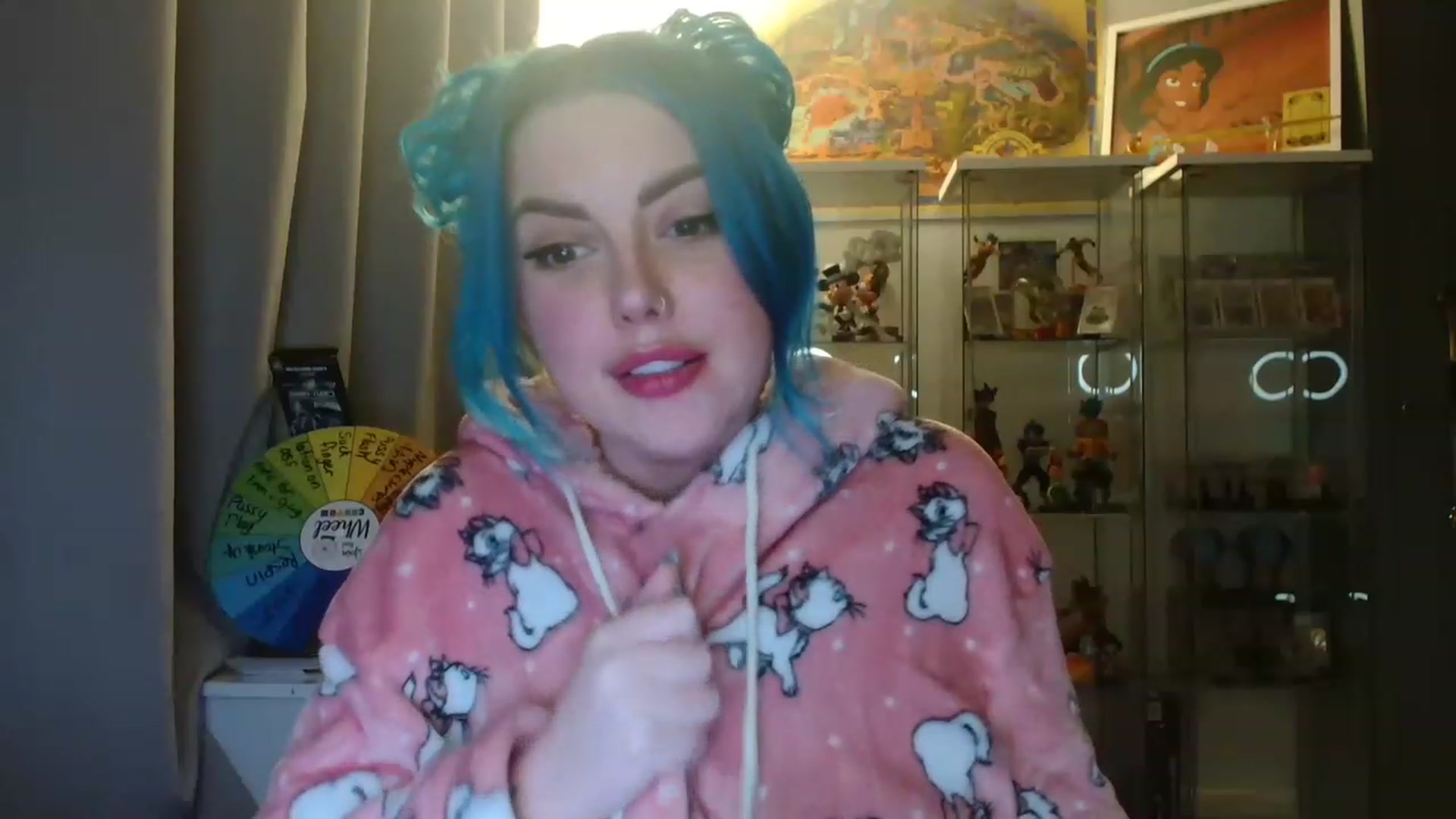 Gallery image thumbnail from BBlue_bird's myfreecams stream on, 02/26/2023, 24:38 image 6 of 20