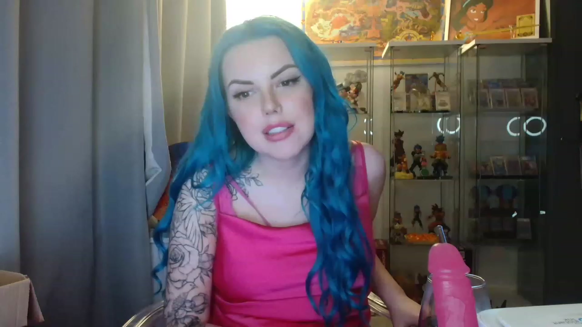 Gallery image thumbnail from BBlue_bird's myfreecams stream on, 03/29/2023, 22:01 image 12 of 20