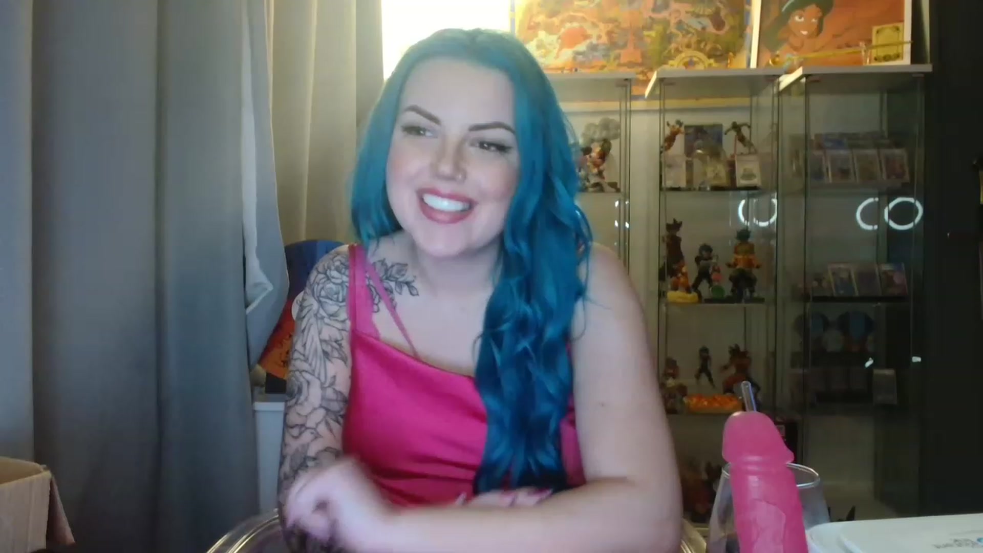 Gallery image thumbnail from BBlue_bird's myfreecams stream on, 03/29/2023, 22:01 image 13 of 20
