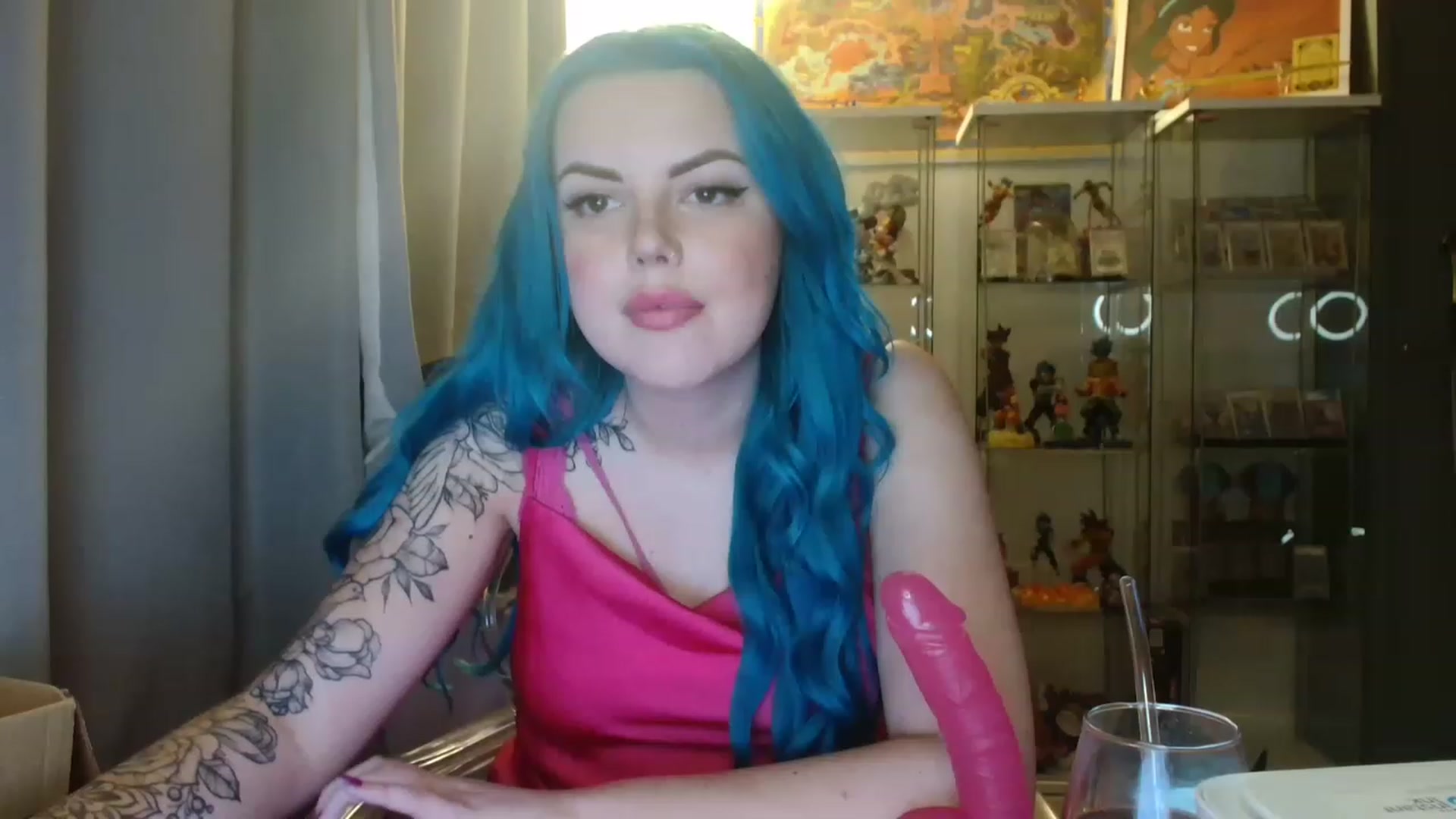 Gallery image thumbnail from BBlue_bird's myfreecams stream on, 03/29/2023, 22:01 image 9 of 20