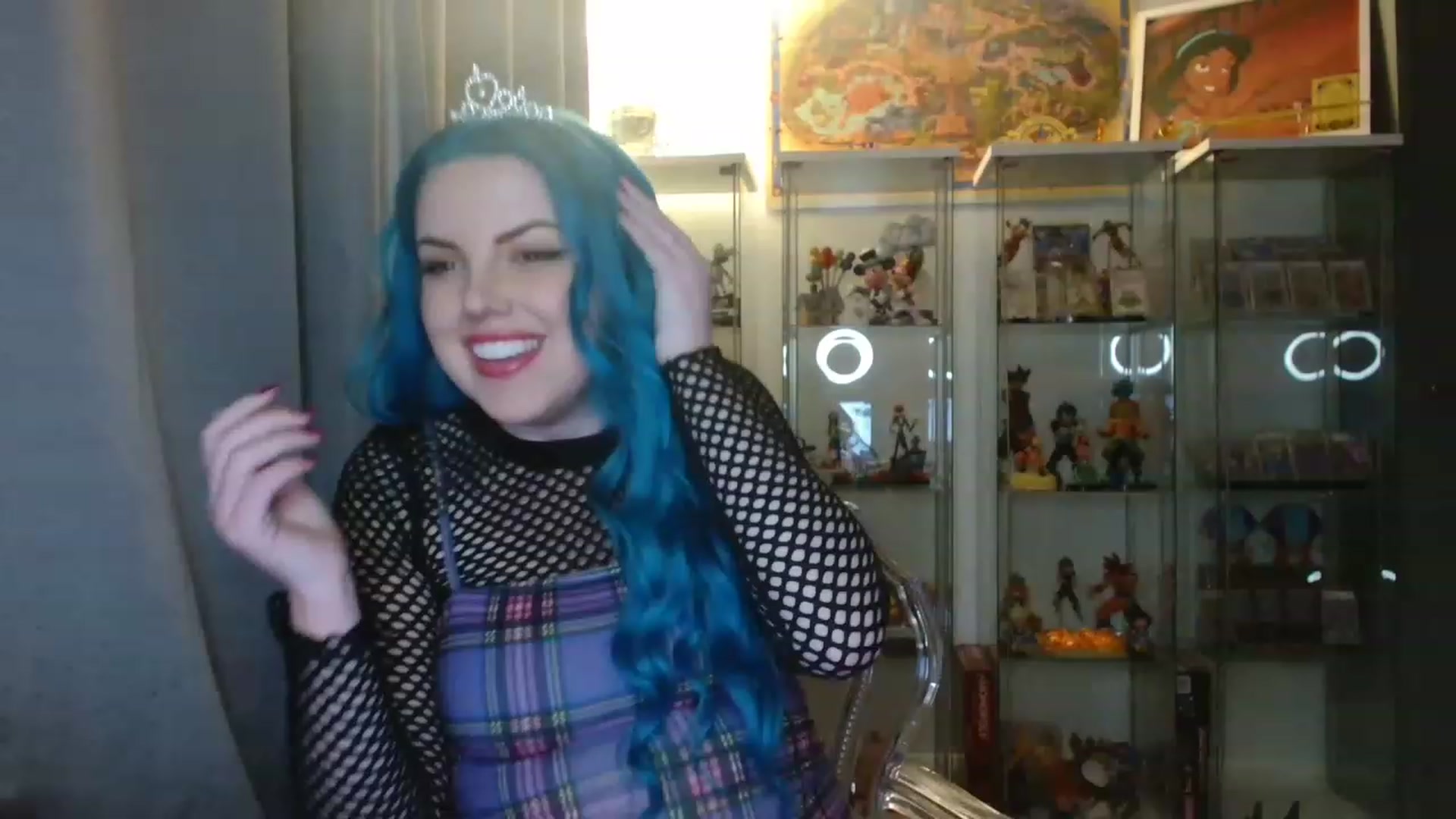 Gallery image thumbnail from BBlue_bird's myfreecams stream on, 03/31/2023, 23:14 image 1 of 20