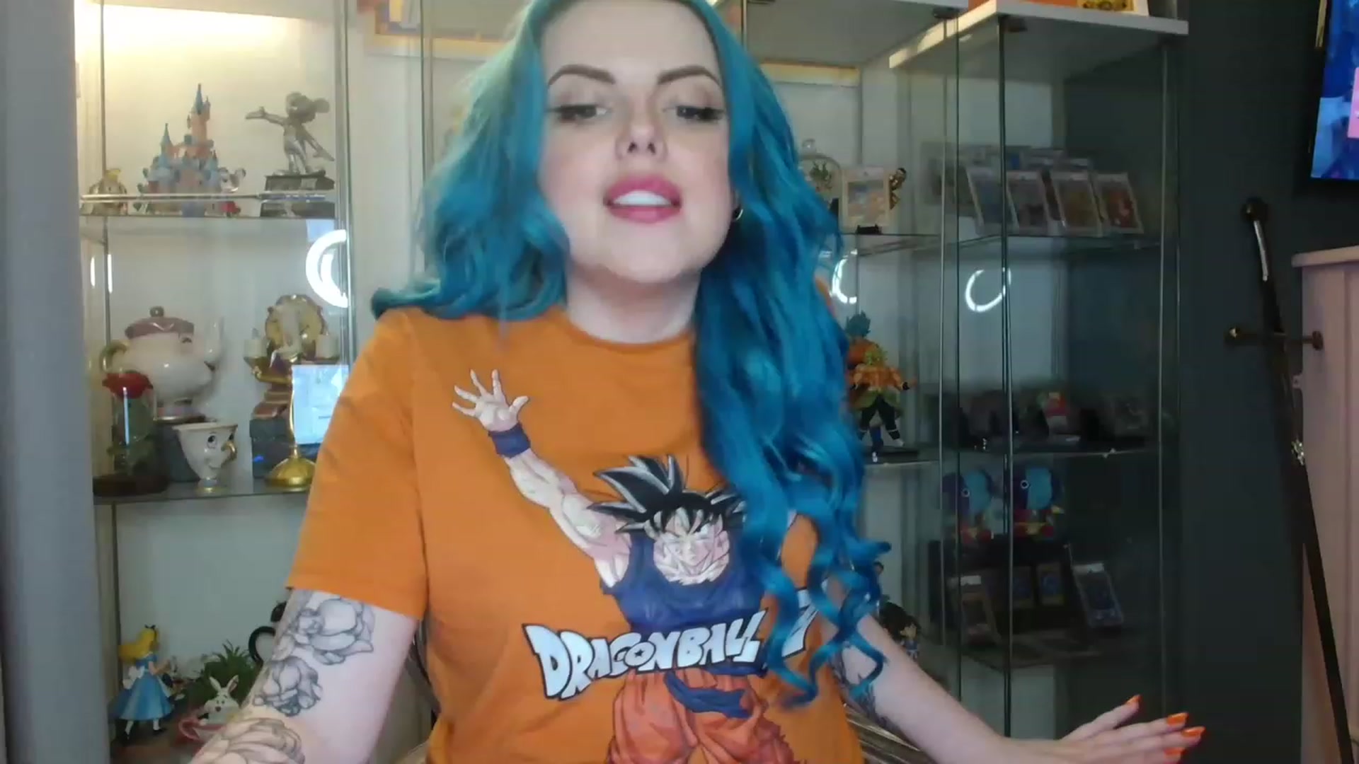 Gallery image thumbnail from BBlue_bird's myfreecams stream on, 05/06/2023, 23:29 image 1 of 20