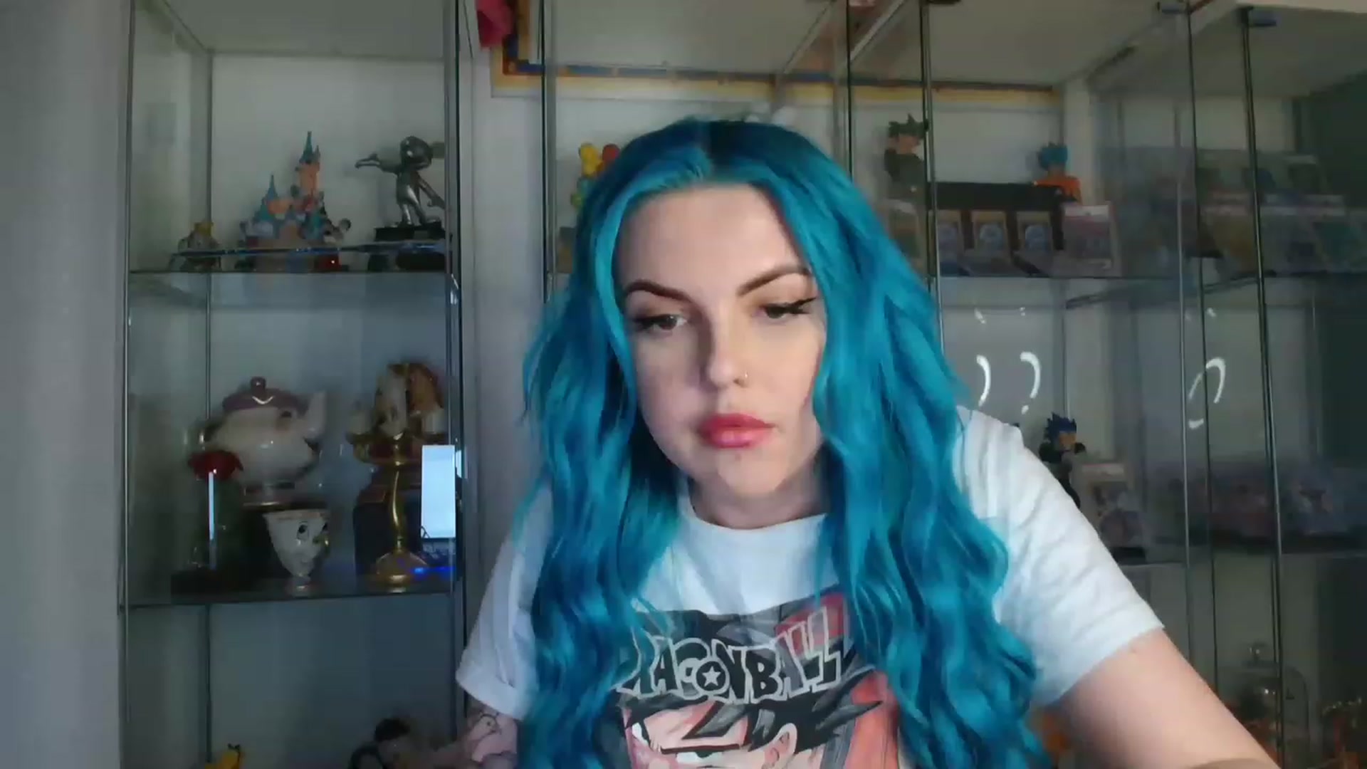 Gallery image thumbnail from BBlue_bird's myfreecams stream on, 06/10/2023, 21:27 image 13 of 20