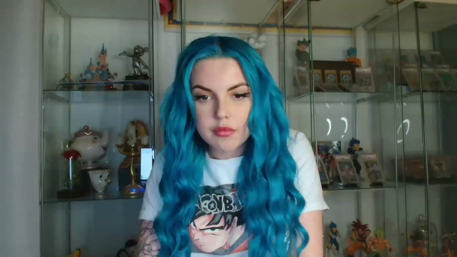 Gallery image thumbnail from BBlue_bird's myfreecams stream on, 06/10/2023, 21:27 image 14 of 20