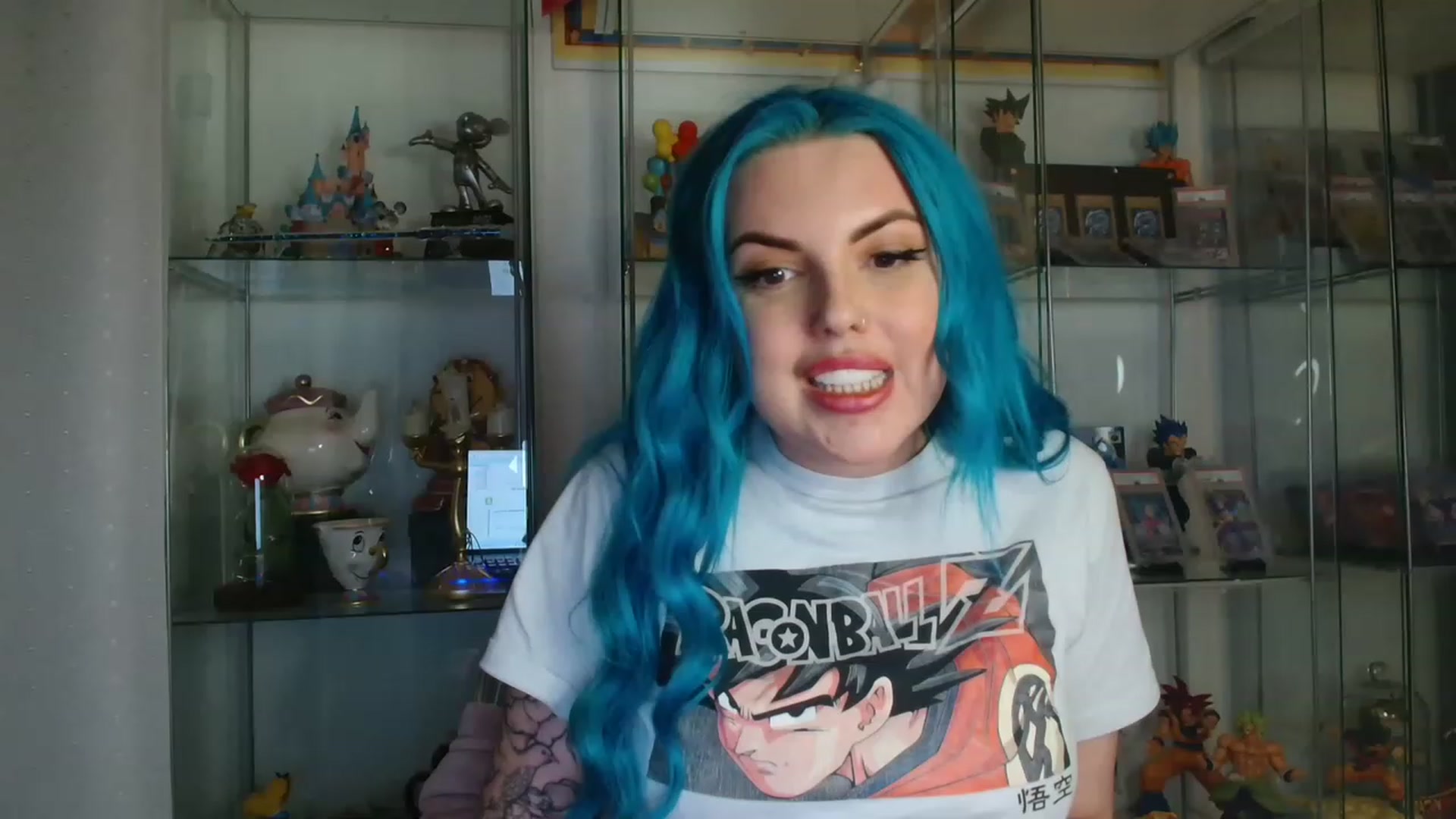 Gallery image thumbnail from BBlue_bird's myfreecams stream on, 06/10/2023, 22:56 image 2 of 20