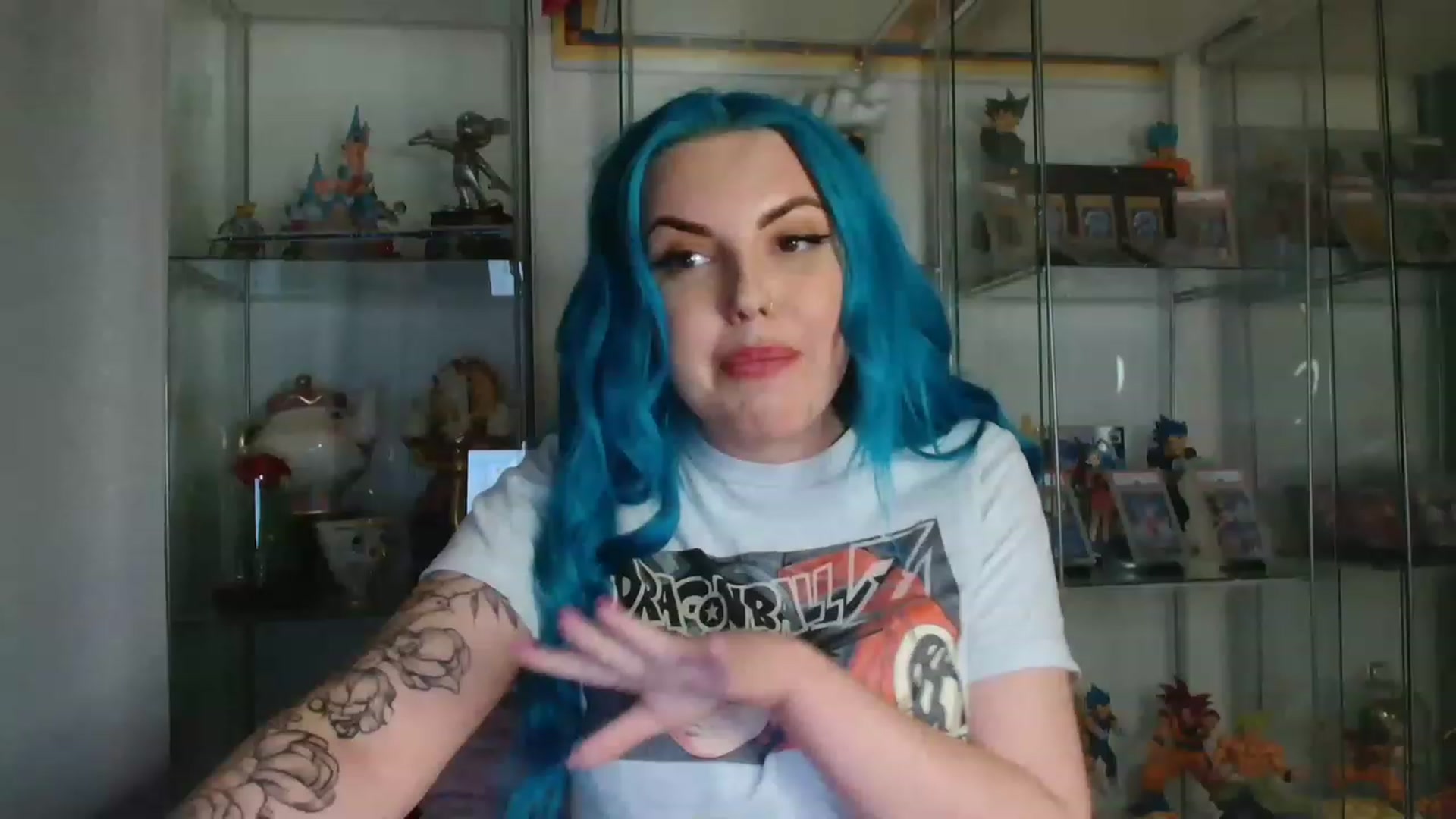 Gallery image thumbnail from BBlue_bird's myfreecams stream on, 06/10/2023, 22:56 image 1 of 20
