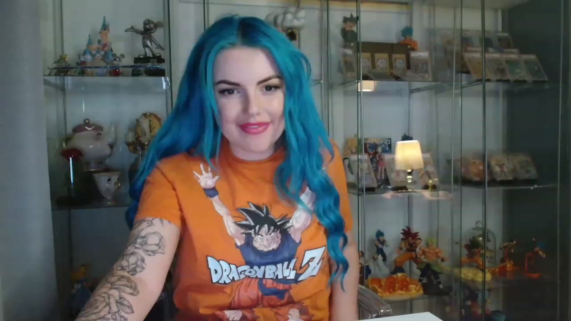 Gallery image thumbnail from BBlue_bird's myfreecams stream on, 06/14/2023, 23:07 image 4 of 20