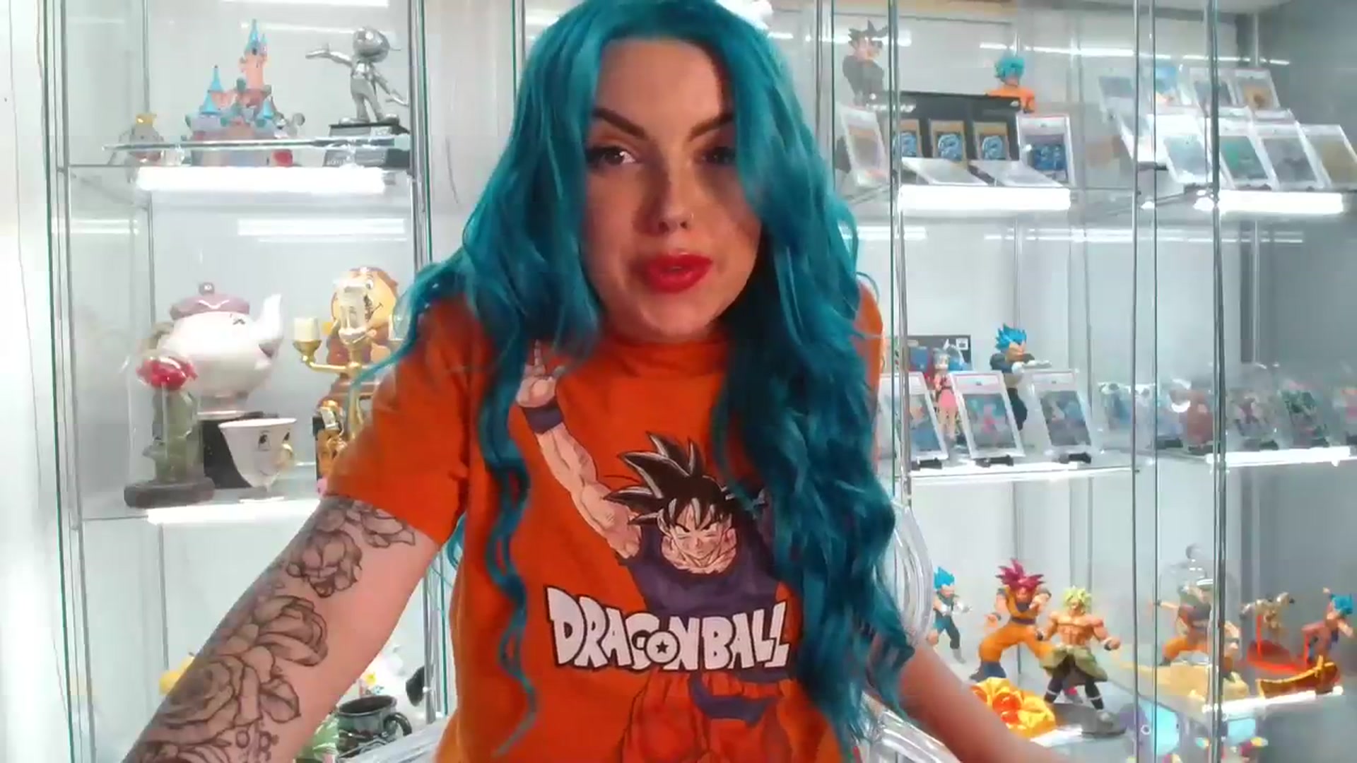 Gallery image thumbnail from BBlue_bird's myfreecams stream on, 07/29/2023, 23:13 image 15 of 20