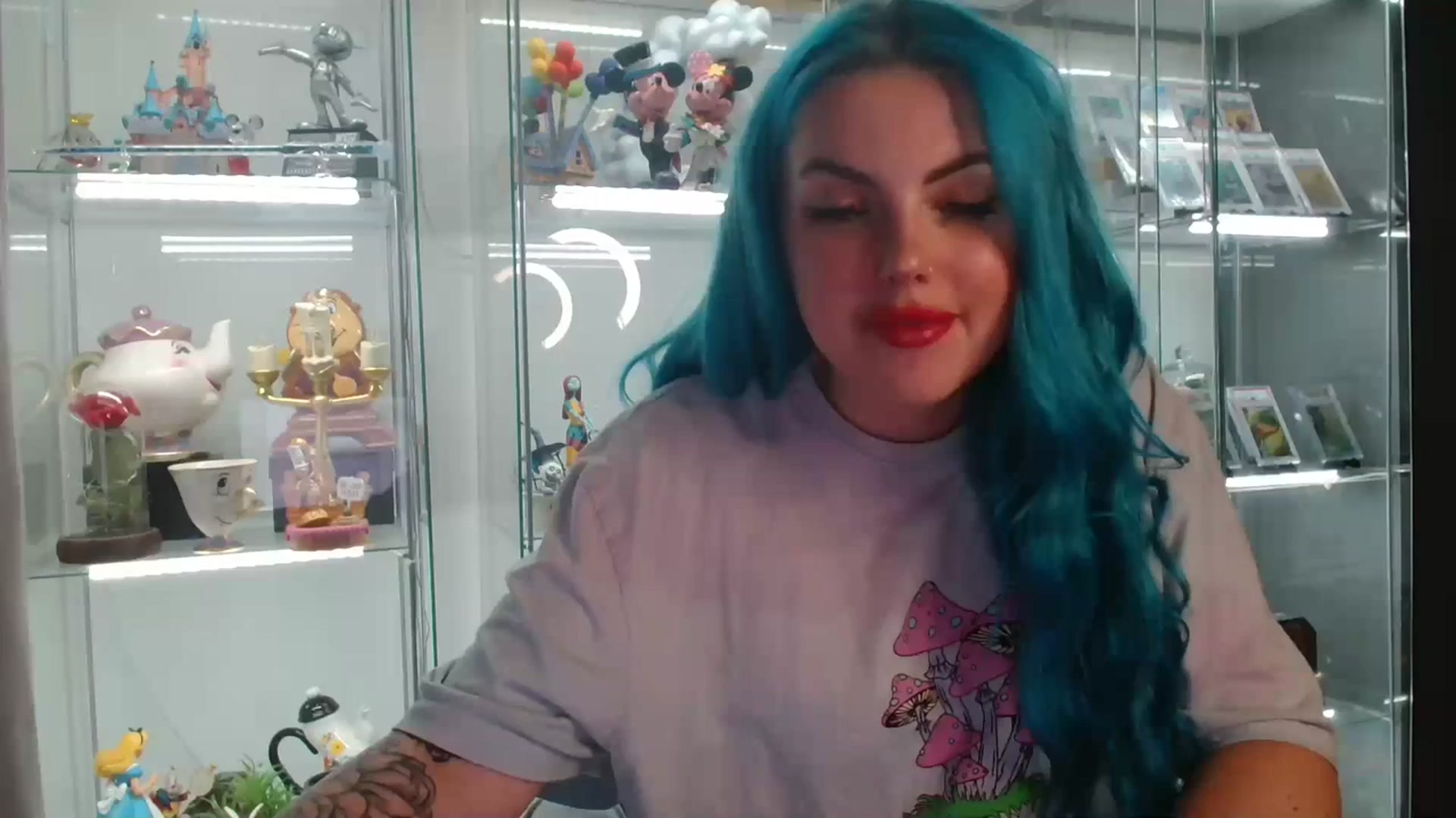 Gallery image thumbnail from BBlue_bird's myfreecams stream on, 09/15/2023, 23:28 image 9 of 20