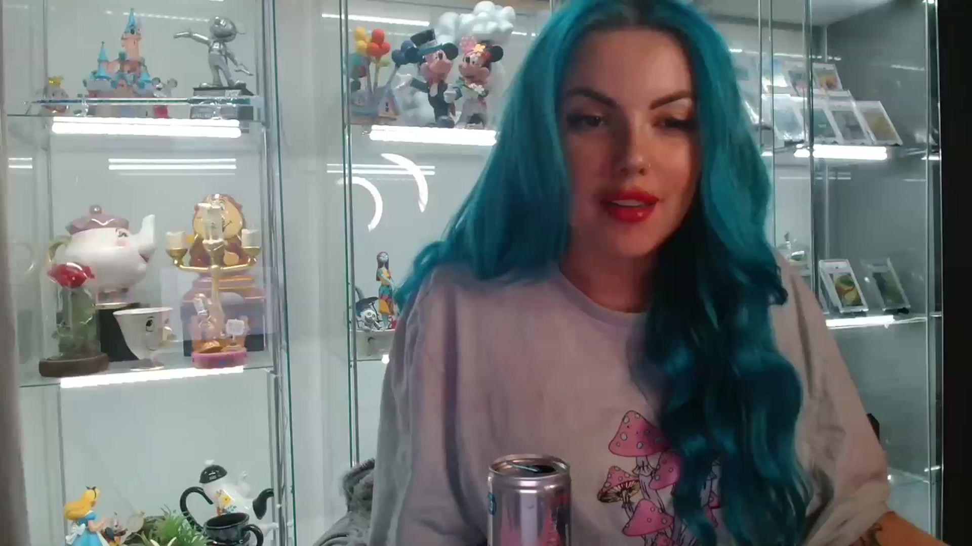Gallery image thumbnail from BBlue_bird's myfreecams stream on, 09/15/2023, 23:28 image 1 of 20