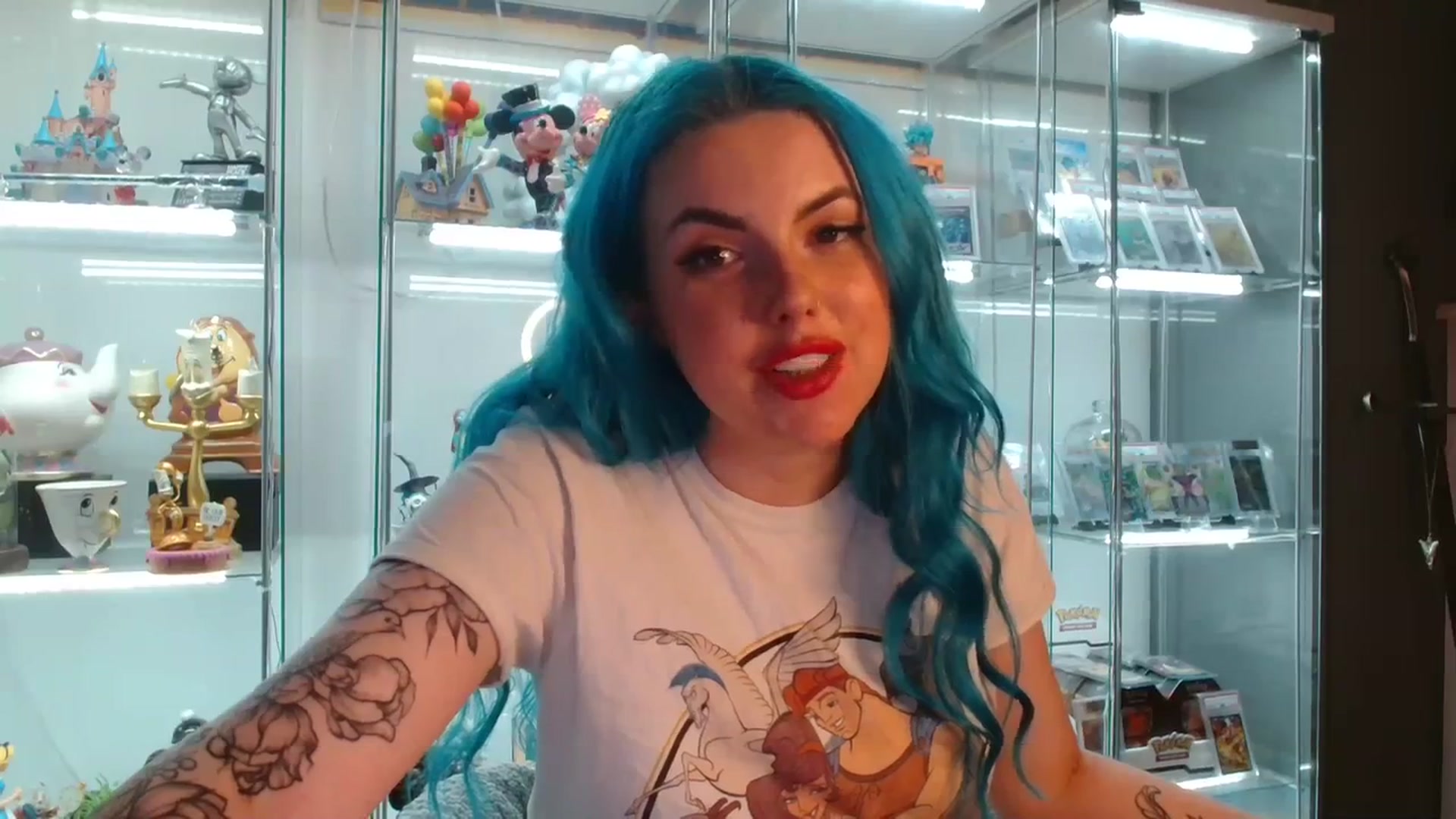 Gallery image thumbnail from BBlue_bird's myfreecams stream on, 11/24/2023, 23:56 image 13 of 20