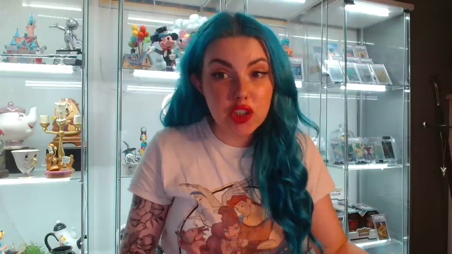 Gallery image thumbnail from BBlue_bird's myfreecams stream on, 11/24/2023, 23:56 image 3 of 20