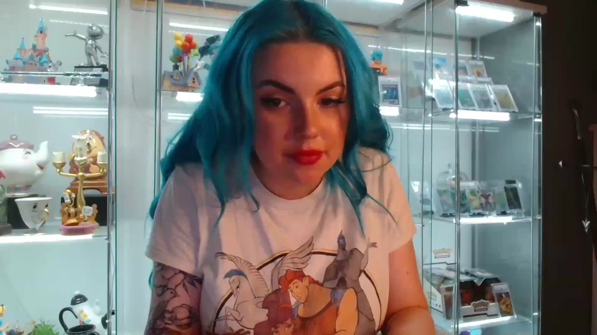 Gallery image thumbnail from BBlue_bird's myfreecams stream on, 11/24/2023, 23:56 image 7 of 20