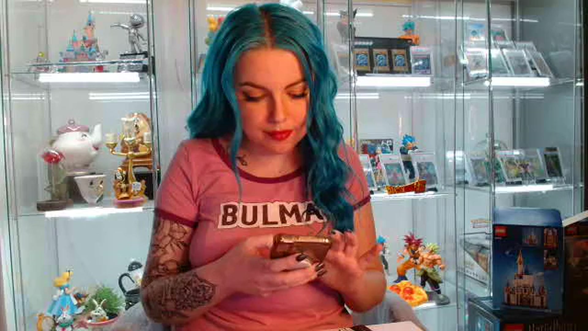 Gallery image thumbnail from BBlue_bird's myfreecams stream on, 01/10/2024, 22:53 image 18 of 20