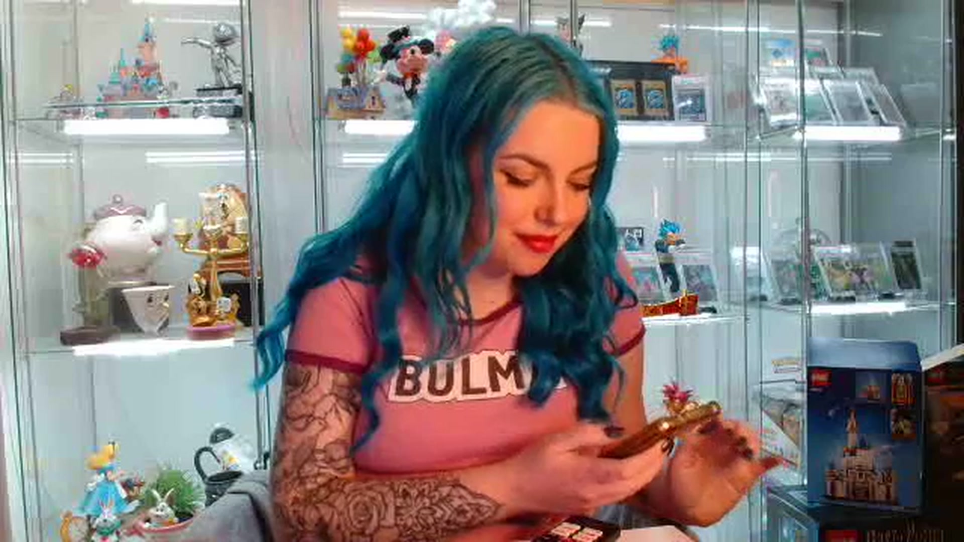 Gallery image thumbnail from BBlue_bird's myfreecams stream on, 01/10/2024, 22:53 image 16 of 20