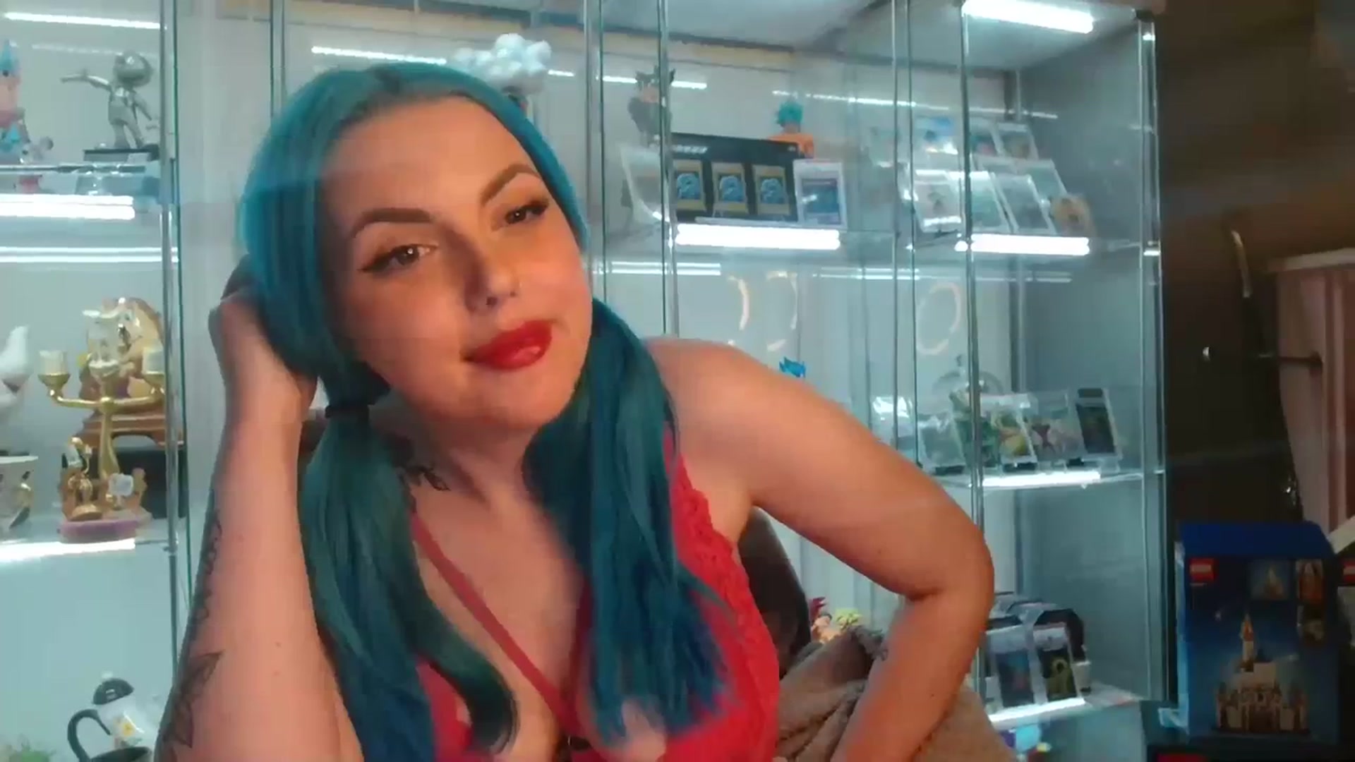 Gallery image thumbnail from BBlue_bird's myfreecams stream on, 01/21/2024, 24:04 image 11 of 20