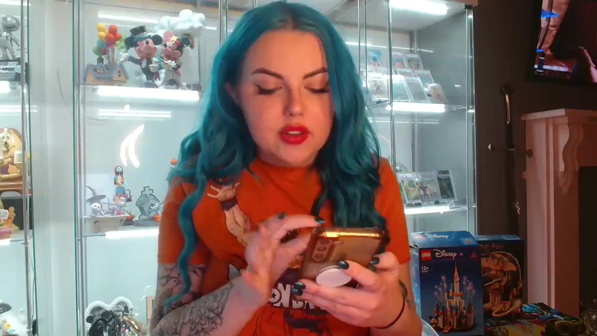 Gallery image thumbnail from BBlue_bird's myfreecams stream on, 03/30/2024, 24:00 image 9 of 20