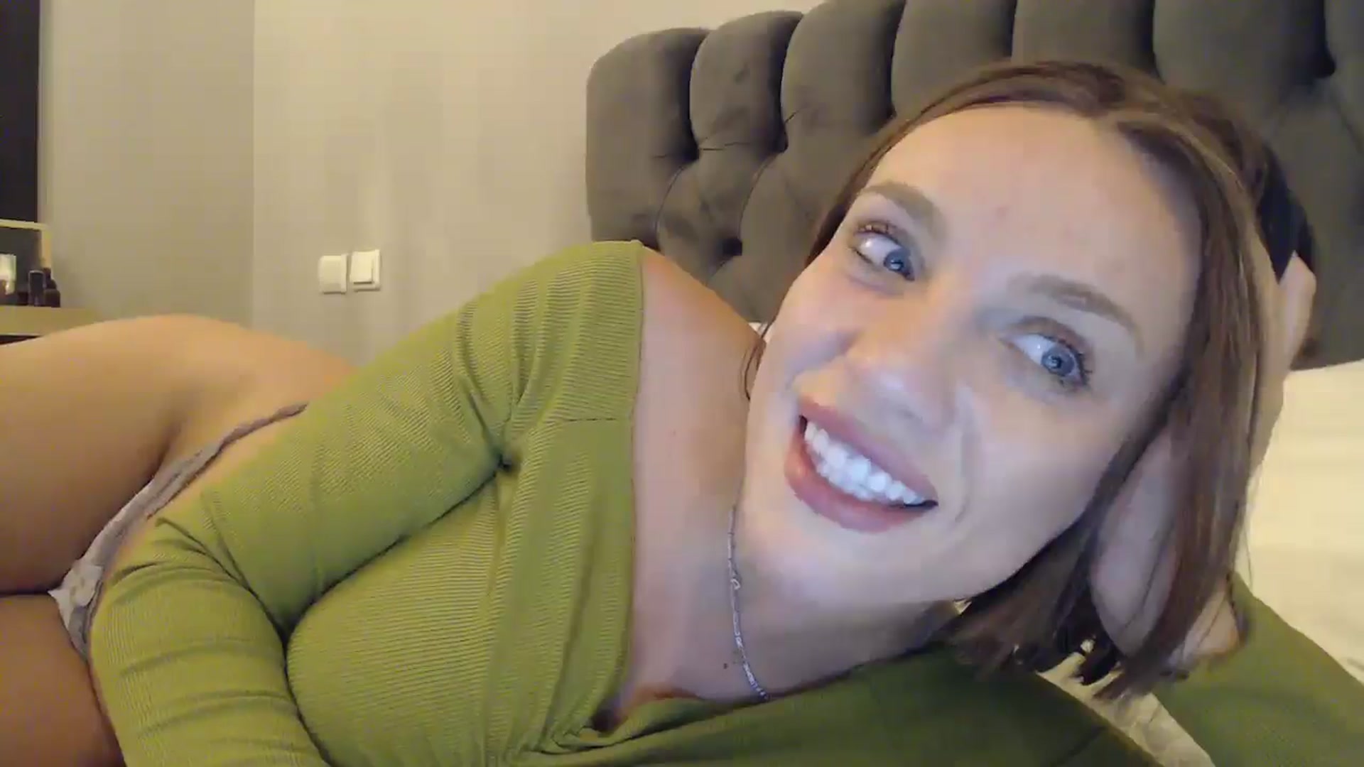 Gallery image thumbnail from BDAY30_EM's myfreecams stream on, 10/11/2024, 16:52 image 20 of 20