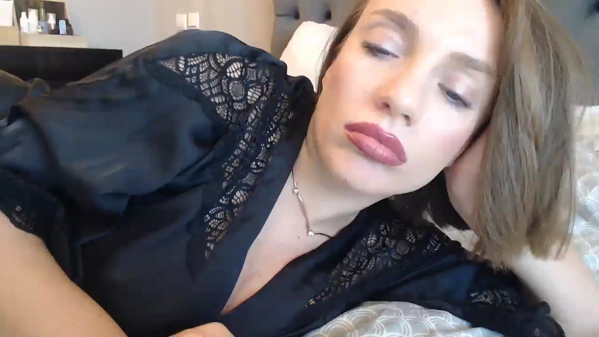 Gallery image thumbnail from BDAY30_EM's myfreecams stream on, 10/13/2024, 08:04 image 8 of 20