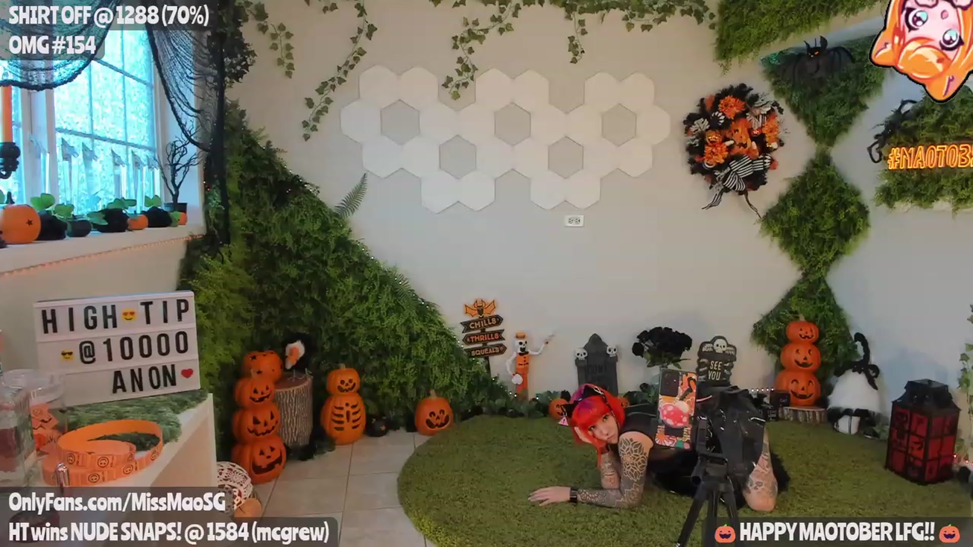 Gallery image thumbnail from BDAYMao's myfreecams stream on, 10/06/2023, 24:03 image 19 of 20