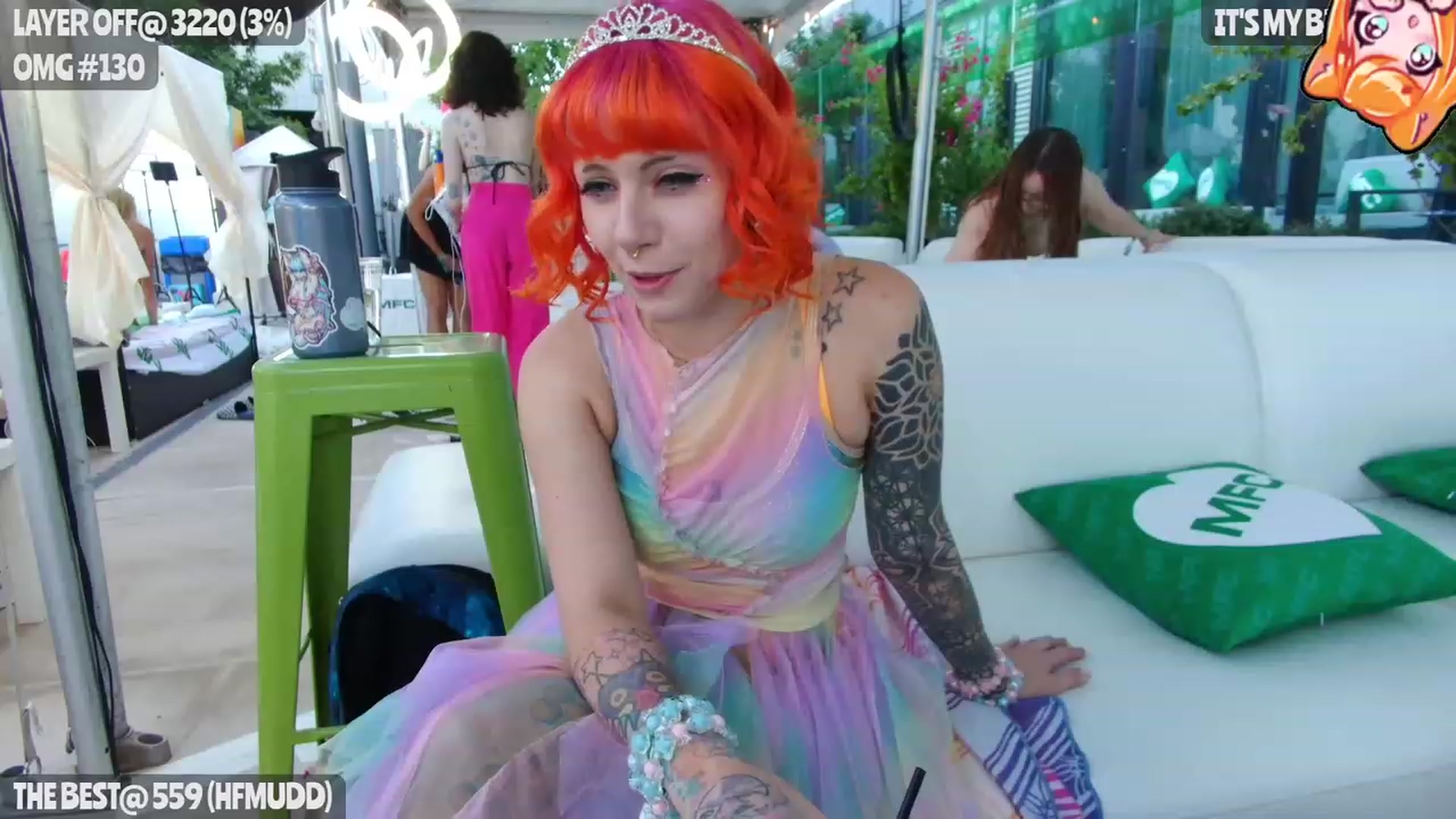 Gallery image thumbnail from BDAYMao's myfreecams stream on, 10/11/2023, 24:04 image 15 of 20