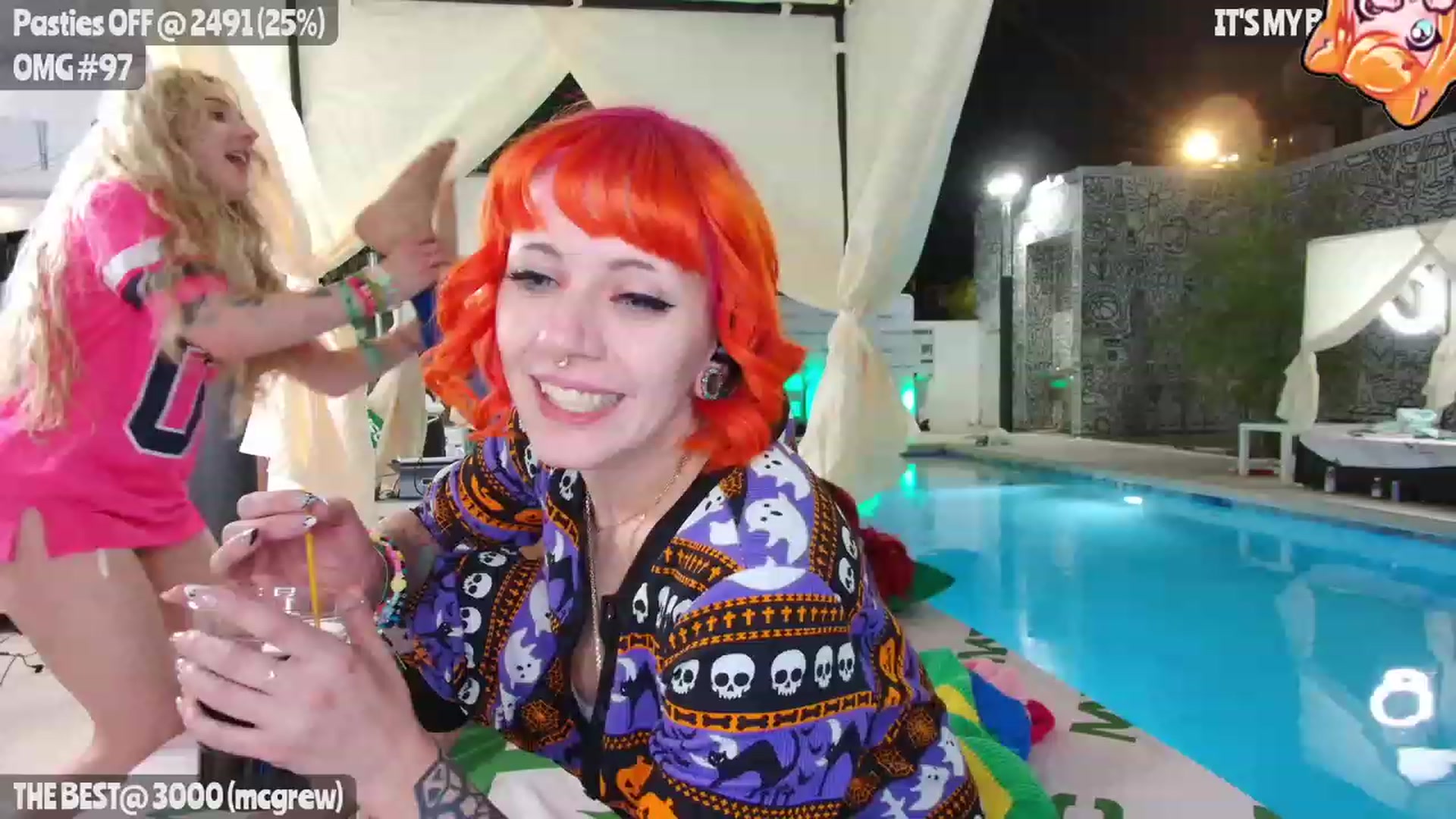 Gallery image thumbnail from BDAYMao's myfreecams stream on, 10/11/2023, 07:40 image 10 of 20