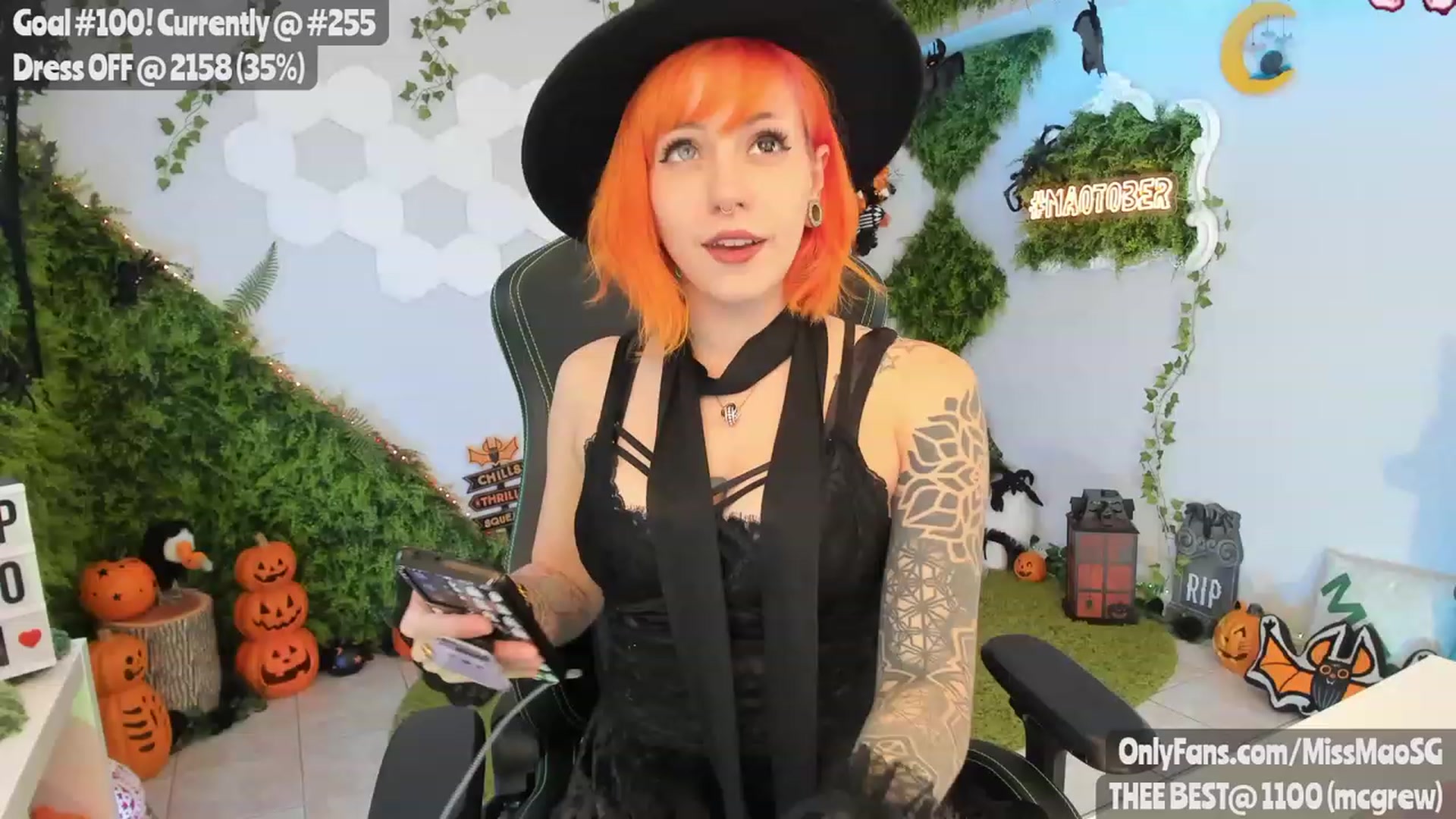 Gallery image thumbnail from BDAYMao's myfreecams stream on, 10/25/2023, 24:05 image 17 of 20