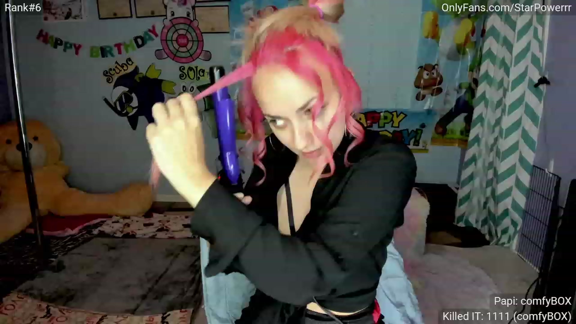 Gallery image thumbnail from BDAYPOWERRR's myfreecams stream on, 11/18/2023, 05:32 image 4 of 20