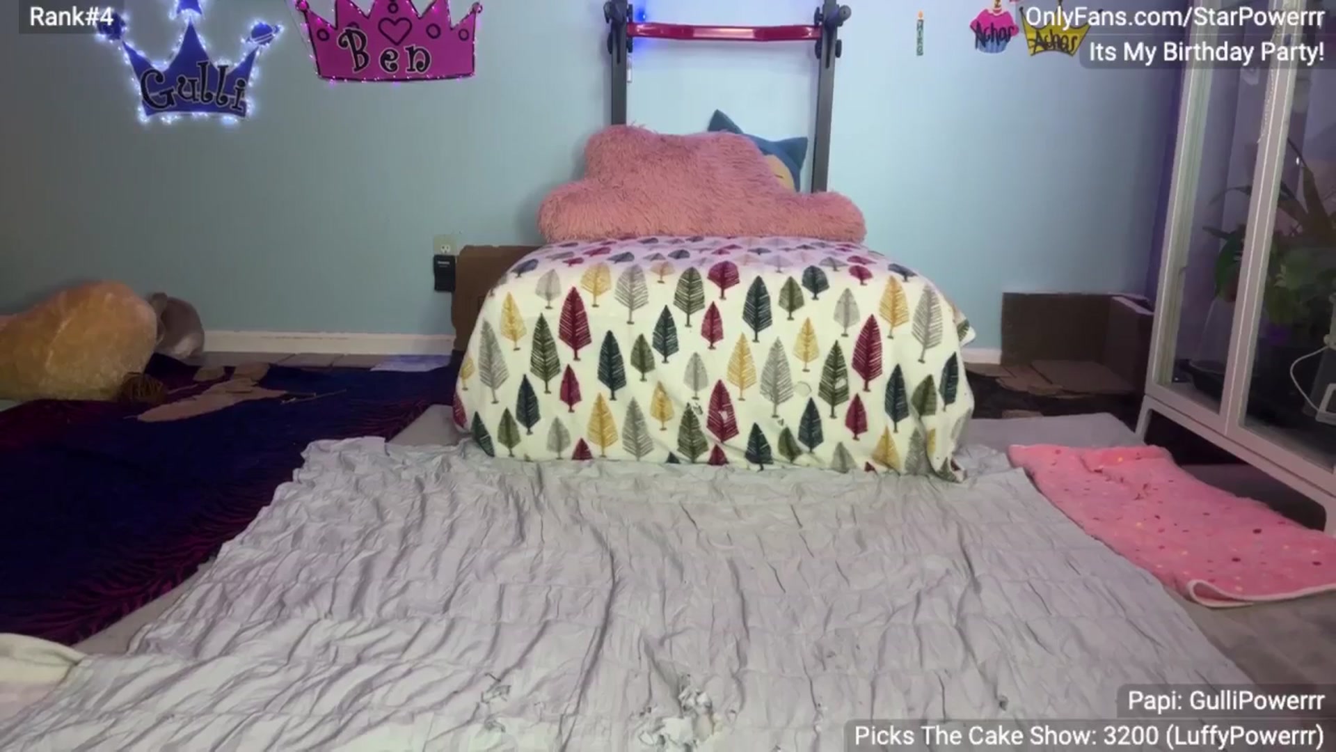 Gallery image thumbnail from BDAYPOWERRR's myfreecams stream on, 11/15/2024, 13:00 image 19 of 20