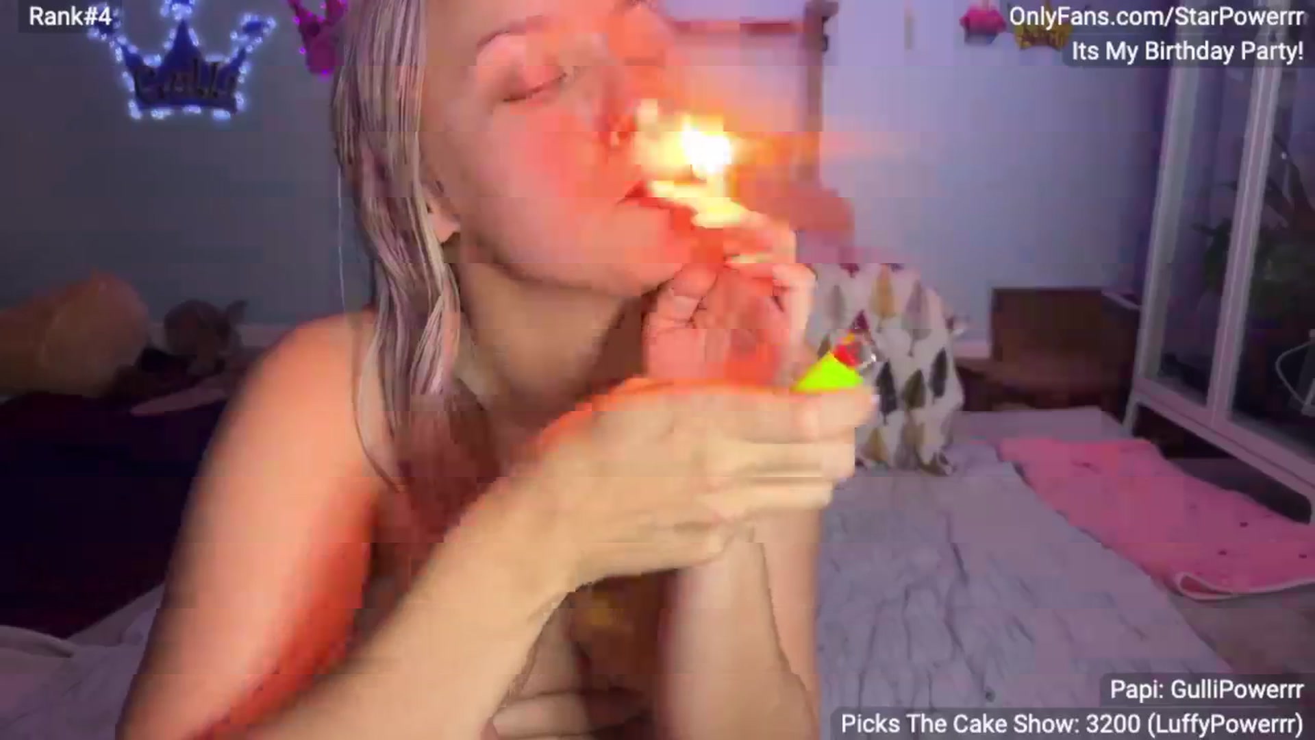 Gallery image thumbnail from BDAYPOWERRR's myfreecams stream on, 11/15/2024, 13:00 image 18 of 20