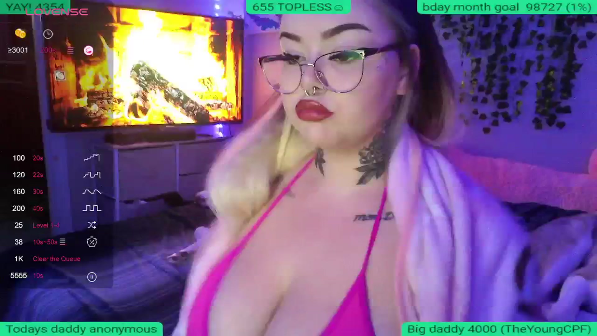 Gallery image thumbnail from BDAYSTORMY's myfreecams stream on, 06/03/2024, 22:30 image 17 of 20