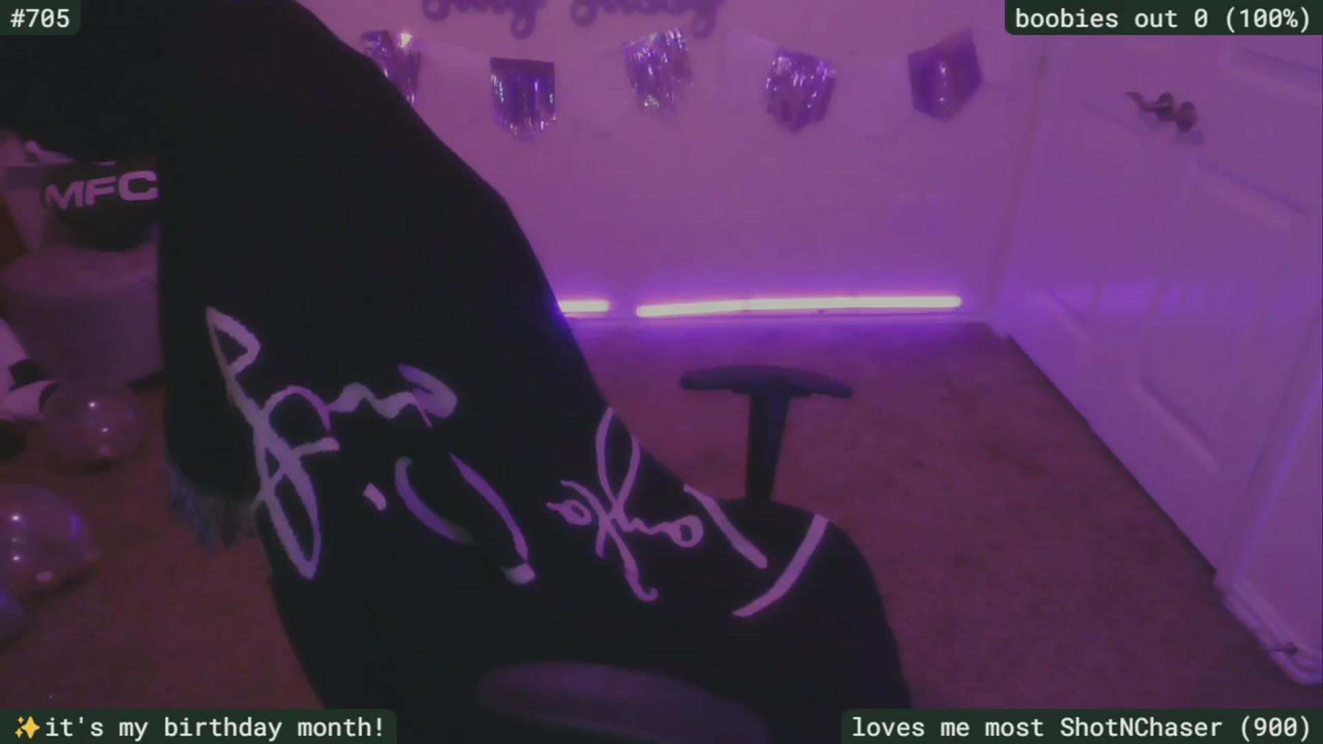 Gallery image thumbnail from BDAYSarah94's myfreecams stream on, 07/16/2025, 04:07 image 19 of 20