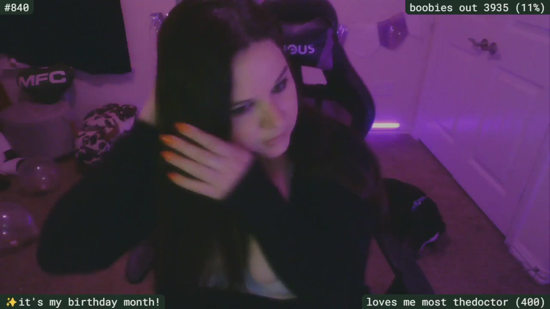 Gallery image thumbnail from BDAYSarah94's myfreecams stream on, 07/16/2025, 04:07 image 6 of 20