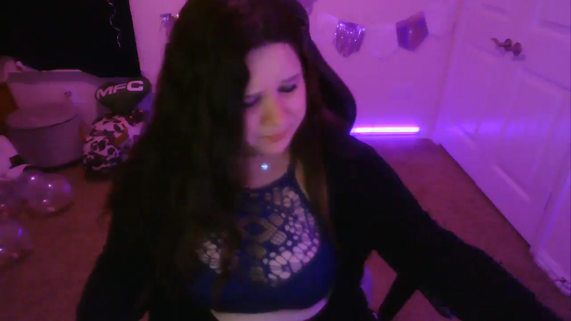 Gallery image thumbnail from BDAYSarah94's myfreecams stream on, 07/26/2025, 02:23 image 18 of 20