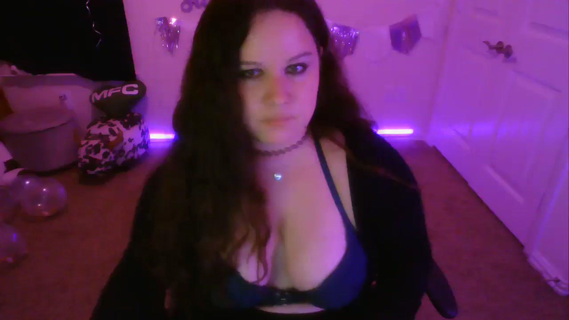 Gallery image thumbnail from BDAYSarah94's myfreecams stream on, 07/26/2025, 04:46 image 19 of 20