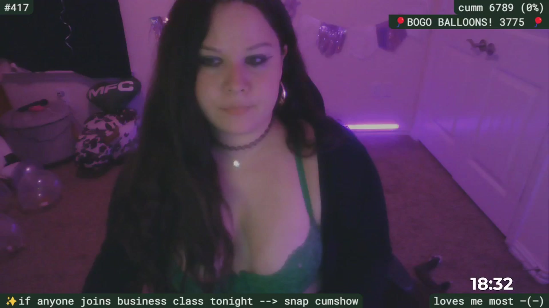 Gallery image thumbnail from BDAYSarah94's myfreecams stream on, 07/27/2025, 03:21 image 6 of 20