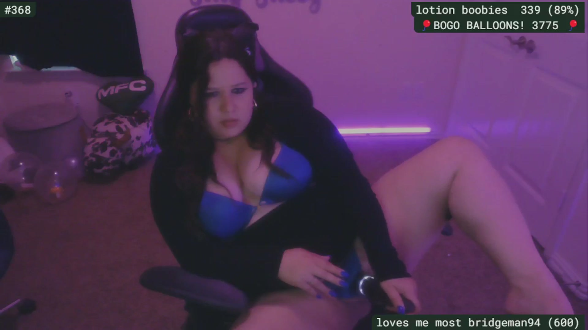 Gallery image thumbnail from BDAYSarah94's myfreecams stream on, 07/29/2025, 20:49 image 19 of 20