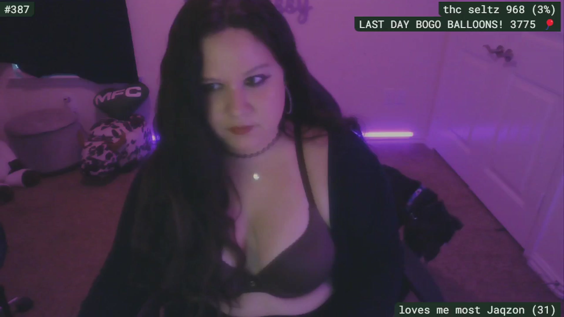 Gallery image thumbnail from BDAYSarah94's myfreecams stream on, 08/01/2025, 02:12 image 5 of 20