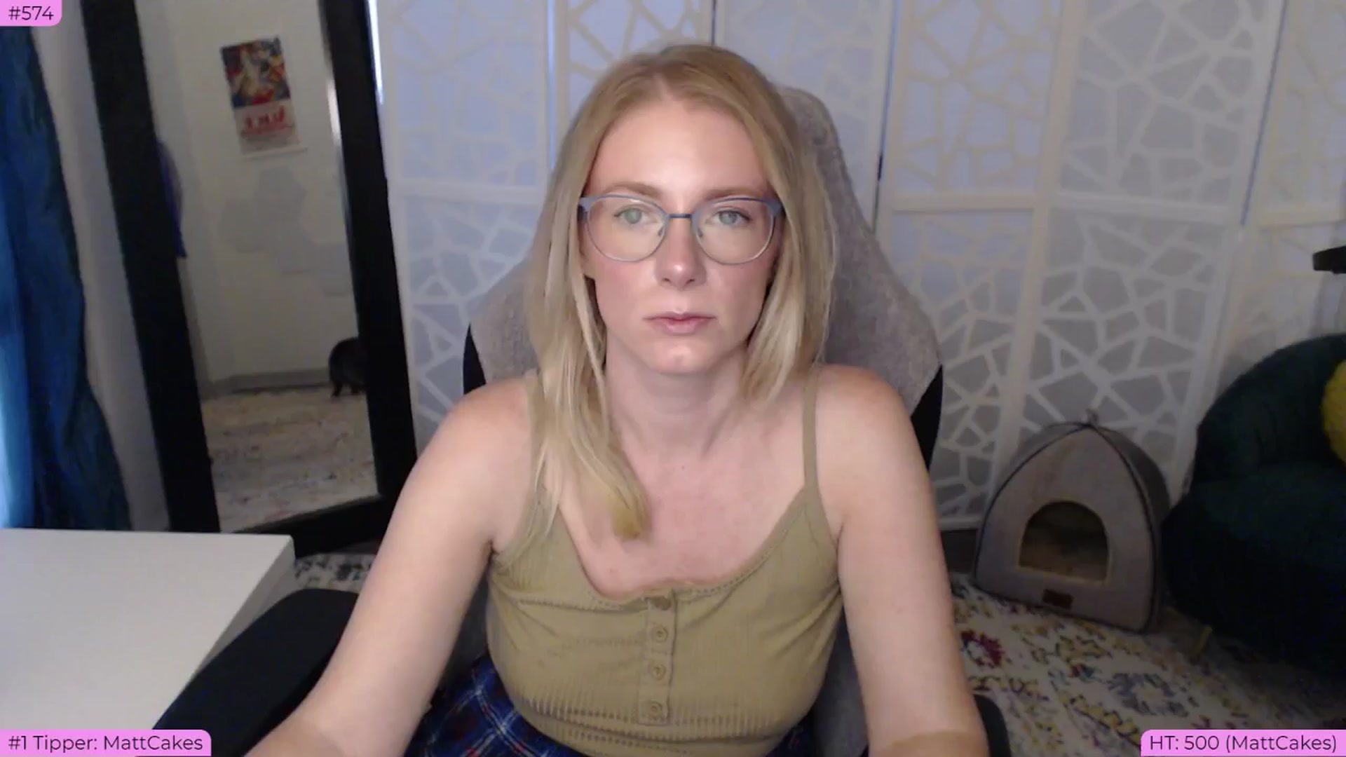 Gallery image thumbnail from BDAYTeecake's myfreecams stream on, 06/21/2024, 02:07 image 11 of 20