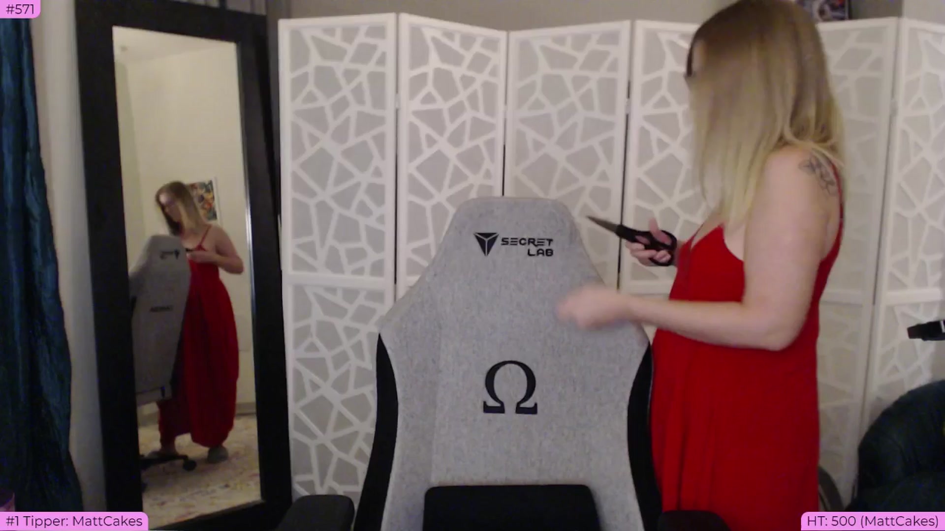 Gallery image thumbnail from BDAYTeecake's myfreecams stream on, 06/24/2024, 03:55 image 1 of 20