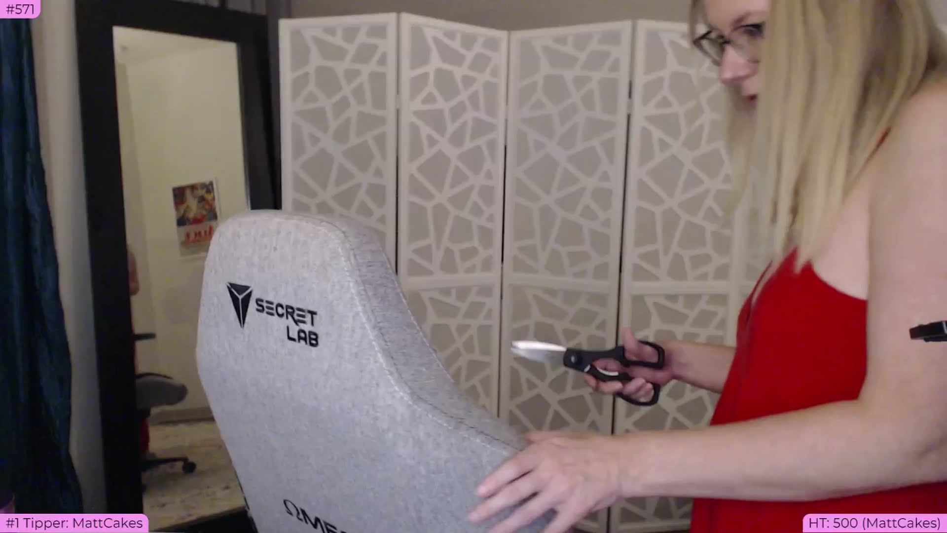 Gallery image thumbnail from BDAYTeecake's myfreecams stream on, 06/24/2024, 03:55 image 2 of 20