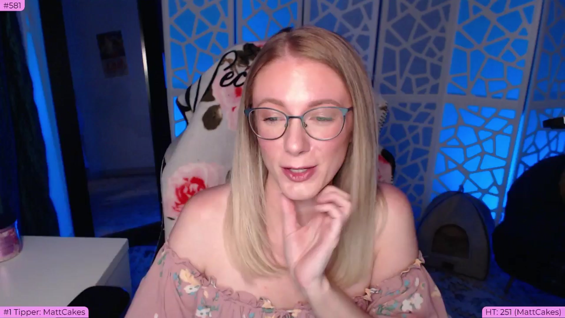 Gallery image thumbnail from BDAYTeecake's myfreecams stream on, 06/25/2024, 03:26 image 11 of 20