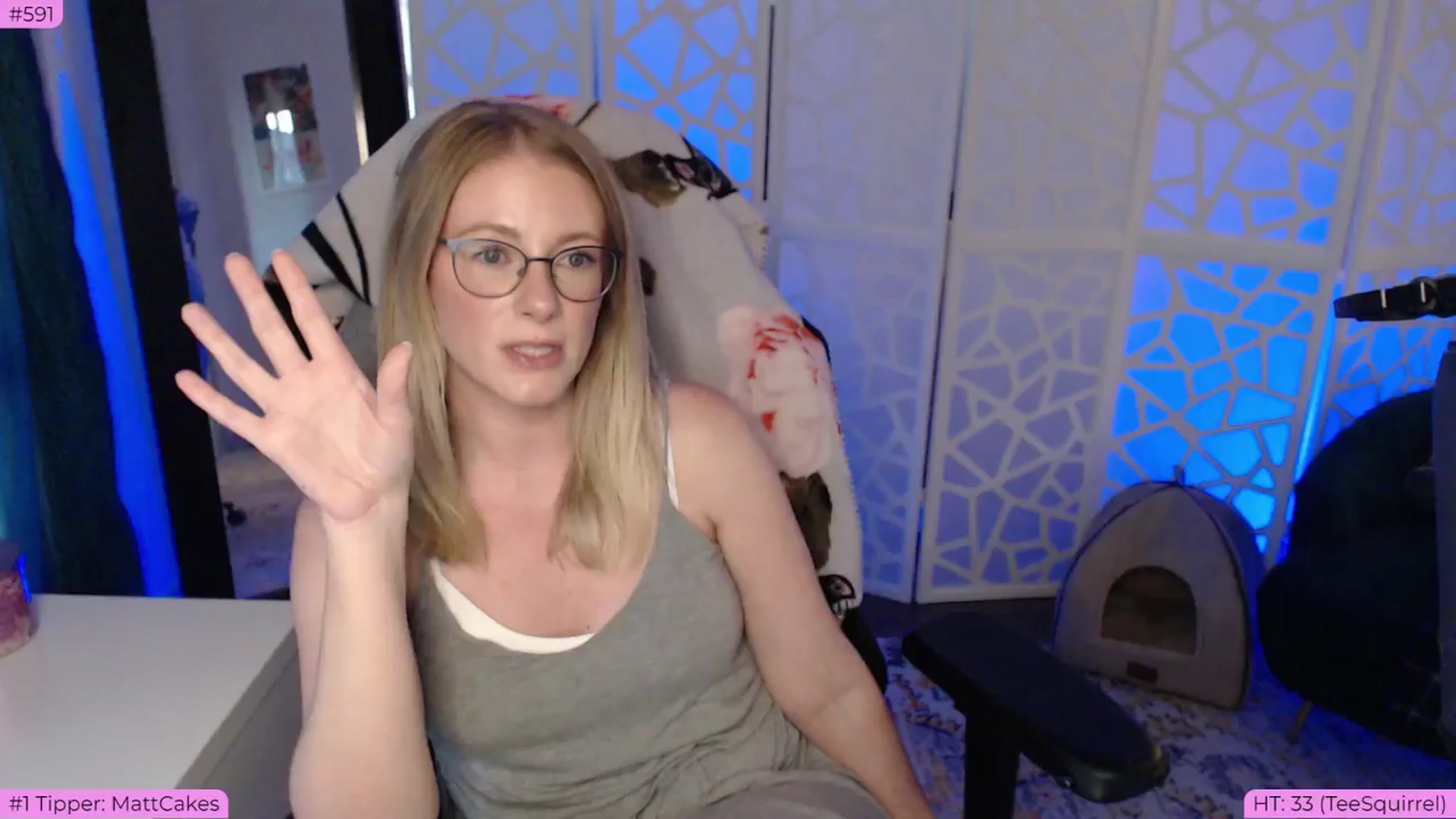 Gallery image thumbnail from BDAYTeecake's myfreecams stream on, 06/26/2024, 01:57 image 9 of 20