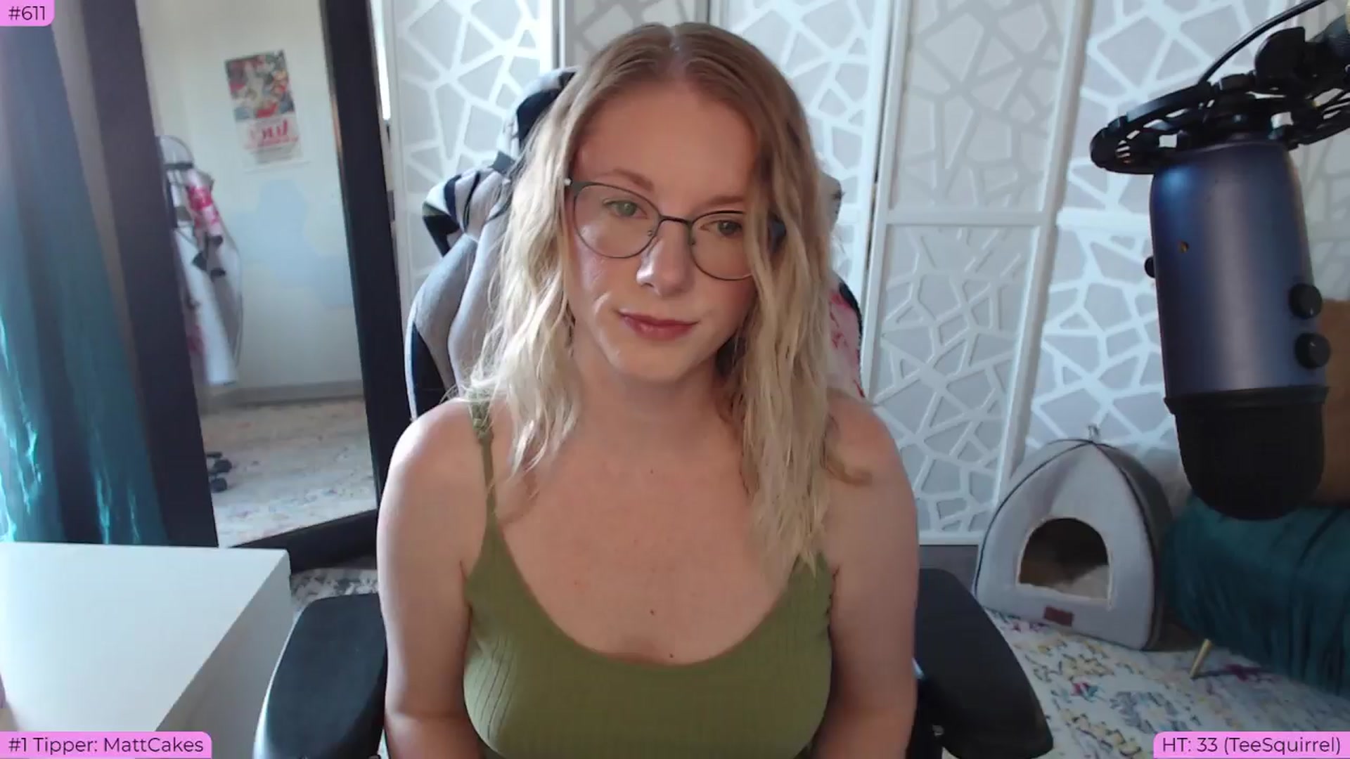 Gallery image thumbnail from BDAYTeecake's myfreecams stream on, 07/01/2024, 24:00 image 3 of 20