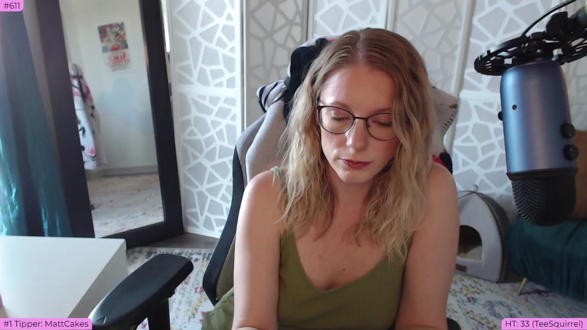 Gallery image thumbnail from BDAYTeecake's myfreecams stream on, 07/01/2024, 24:00 image 12 of 20
