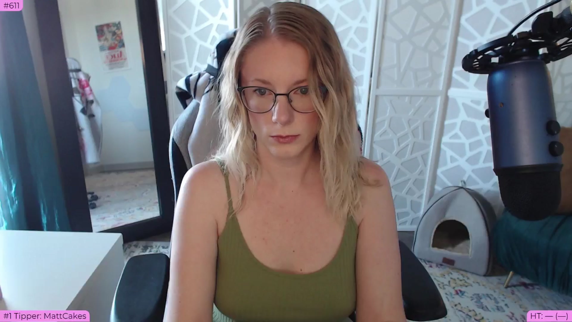 Gallery image thumbnail from BDAYTeecake's myfreecams stream on, 07/01/2024, 24:00 image 2 of 20