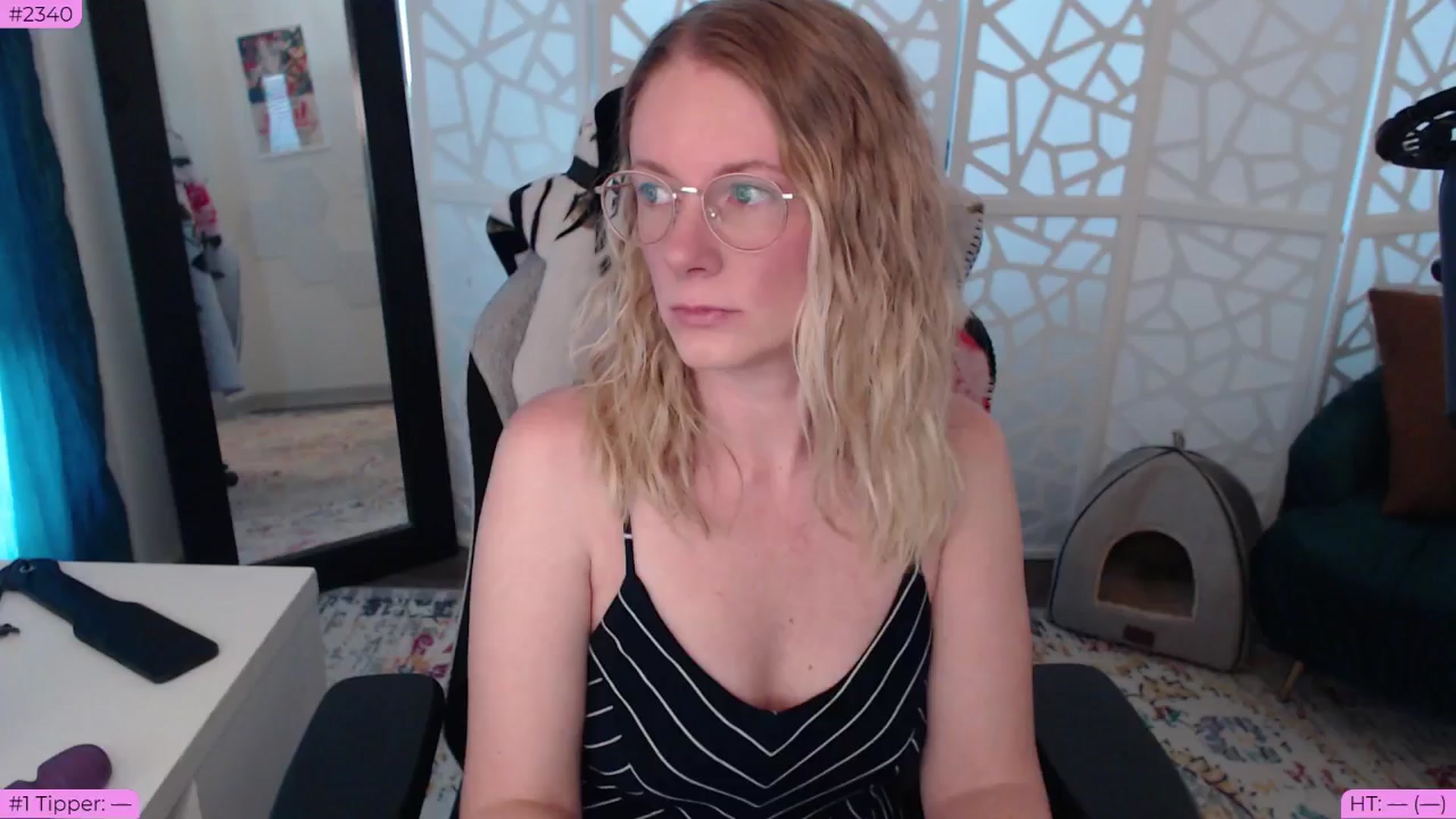 Gallery image thumbnail from BDAYTeecake's myfreecams stream on, 07/03/2024, 24:02 image 3 of 20