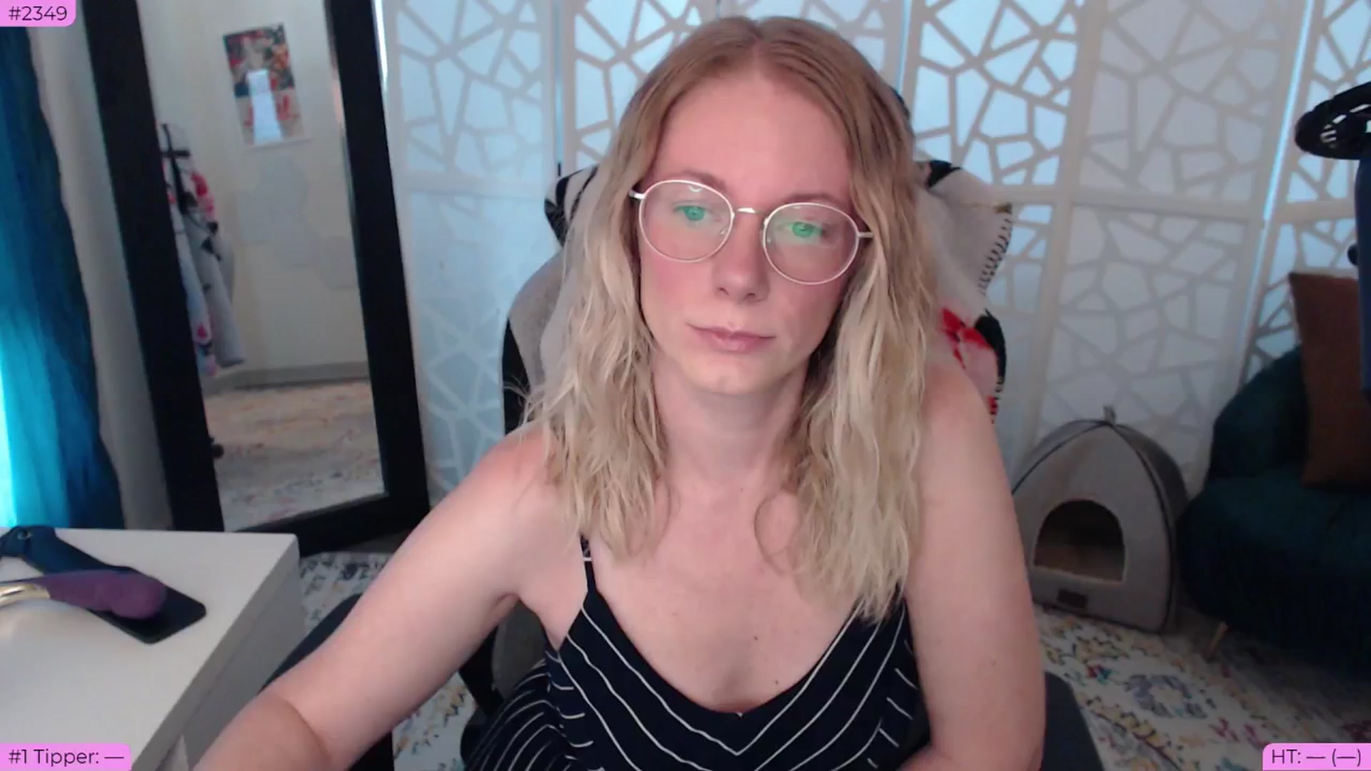 Gallery image thumbnail from BDAYTeecake's myfreecams stream on, 07/03/2024, 24:02 image 8 of 20